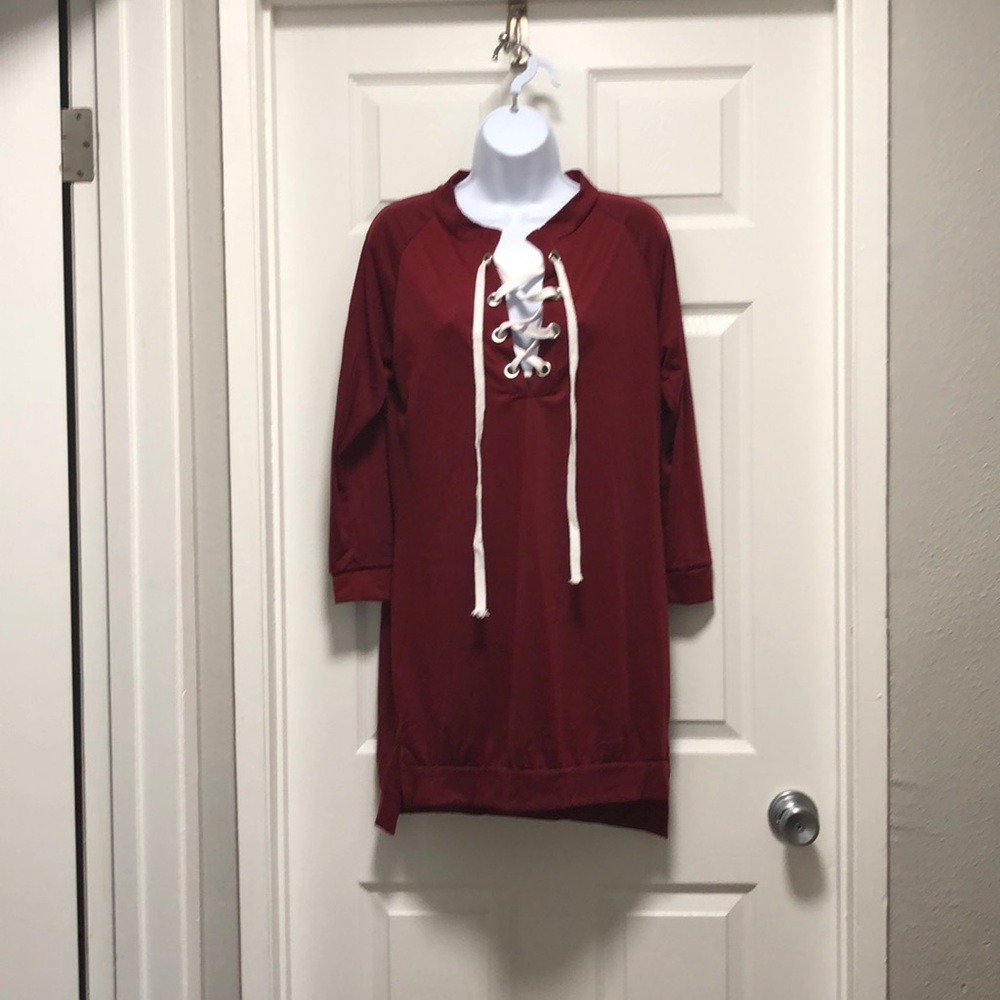 🔪💥 PRICE SLASH 💥🔪 Maroon Lace up Tunic